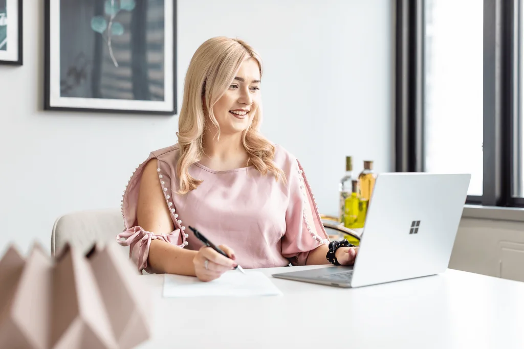 Rebecca-Hourigan-managing-consultant-legal